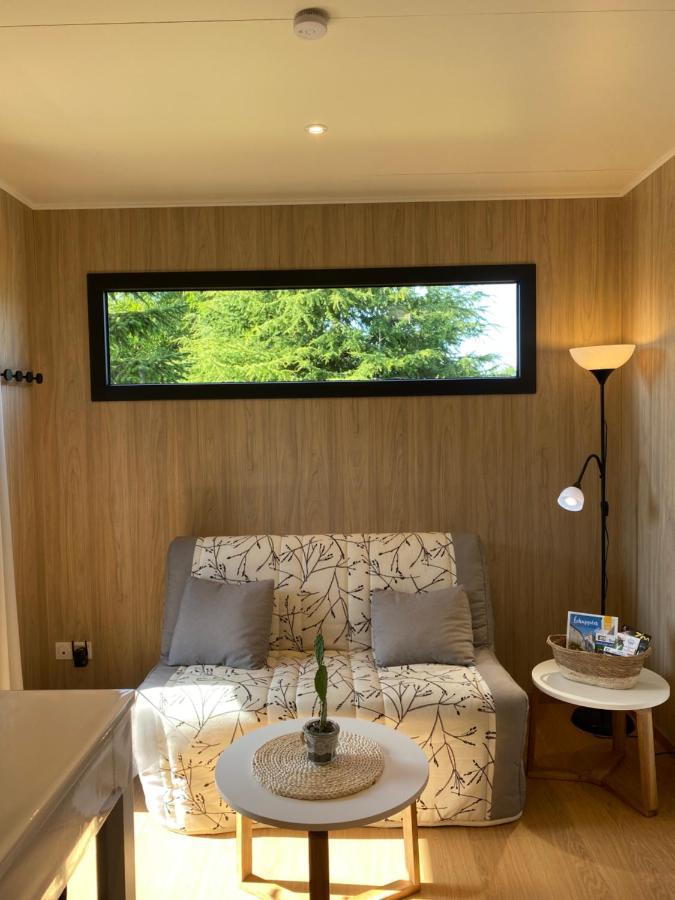 Вилла Tiny Et Jacuzzi Charente Maritime Plassay Экстерьер фото